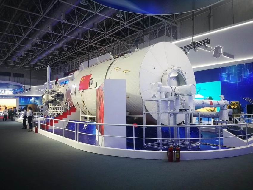 航空，航天，空間站